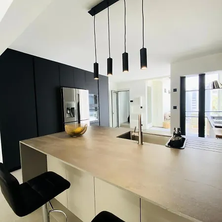 Résidence Patio - Maisons&villas Pour 8 Personnes 064 Hotel